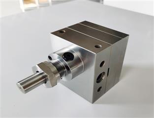 LRT熔體計量泵-熔體計量泵-計量泵